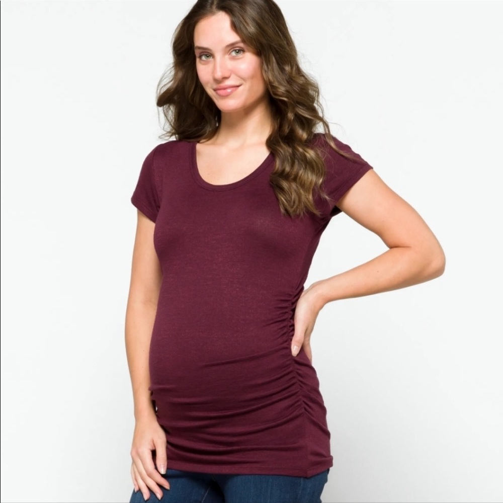 Like-New Market and Spruce Maternity shirt size M